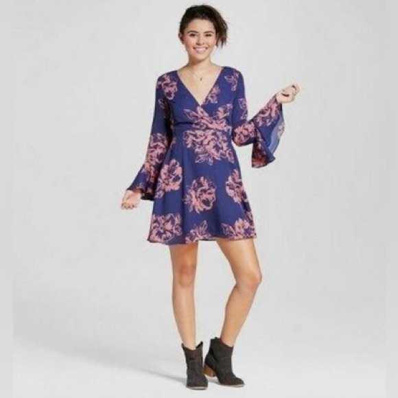 Everly Floral Mini Dress - Picture 6 of 6